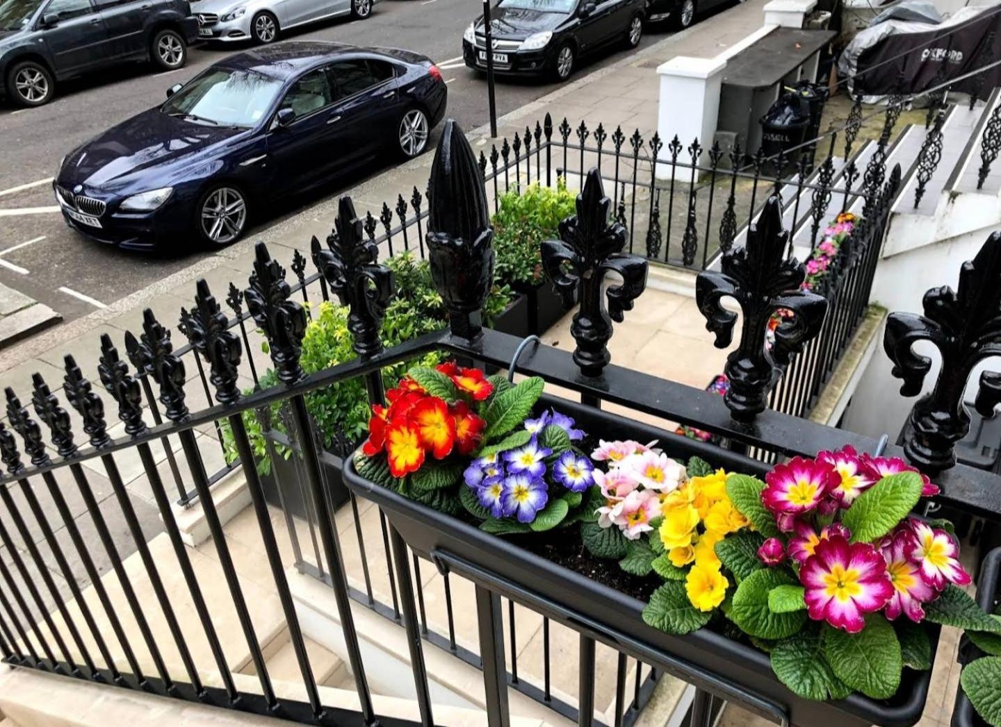 Sunny 1 Bedroom Flat In Central Лондон Экстерьер фото